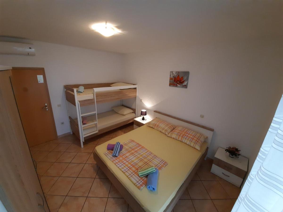 Studio Apartmani Ravlic Макарска Экстерьер фото