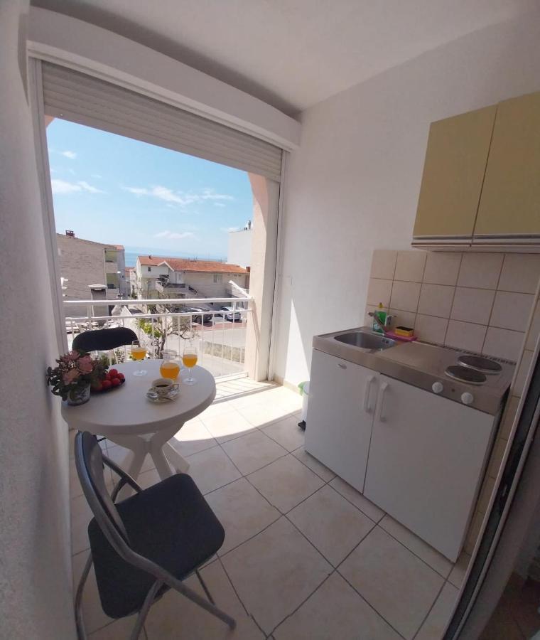 Studio Apartmani Ravlic Макарска Экстерьер фото