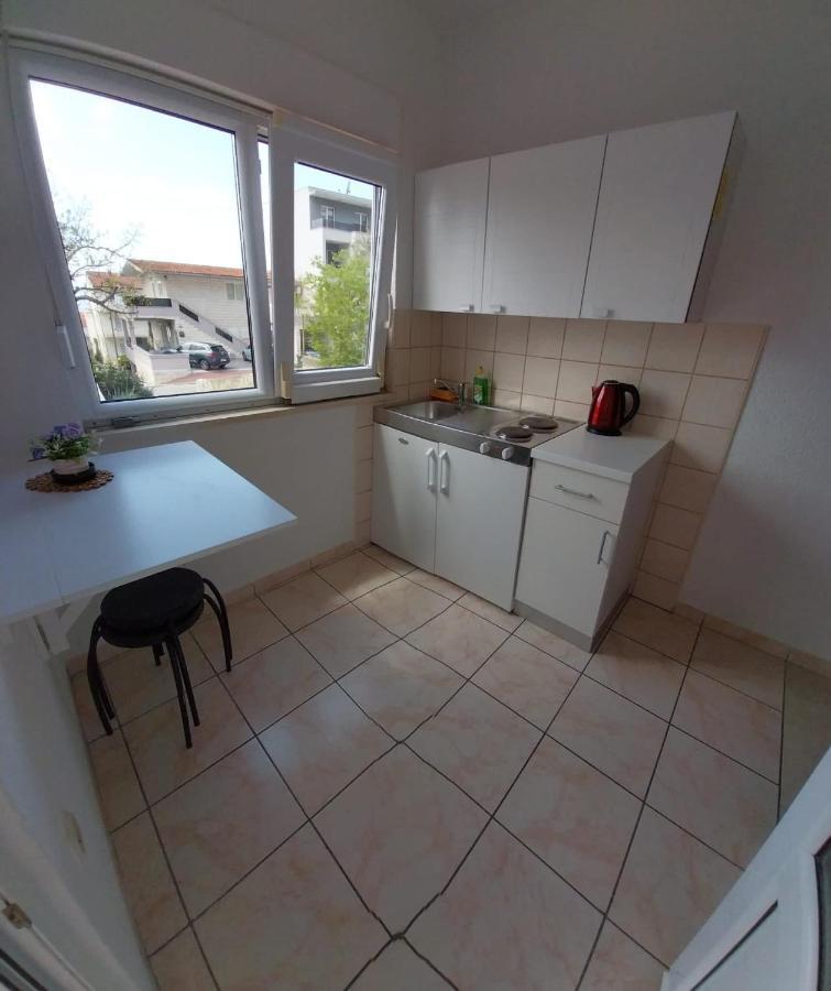Studio Apartmani Ravlic Макарска Экстерьер фото
