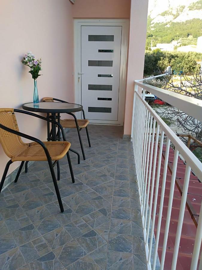 Studio Apartmani Ravlic Макарска Экстерьер фото